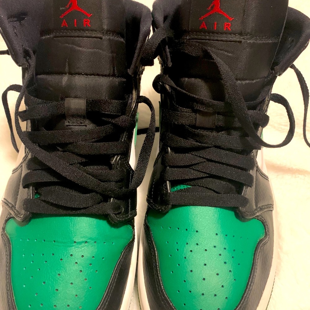💎Jordan1 Mid Pine Green💎